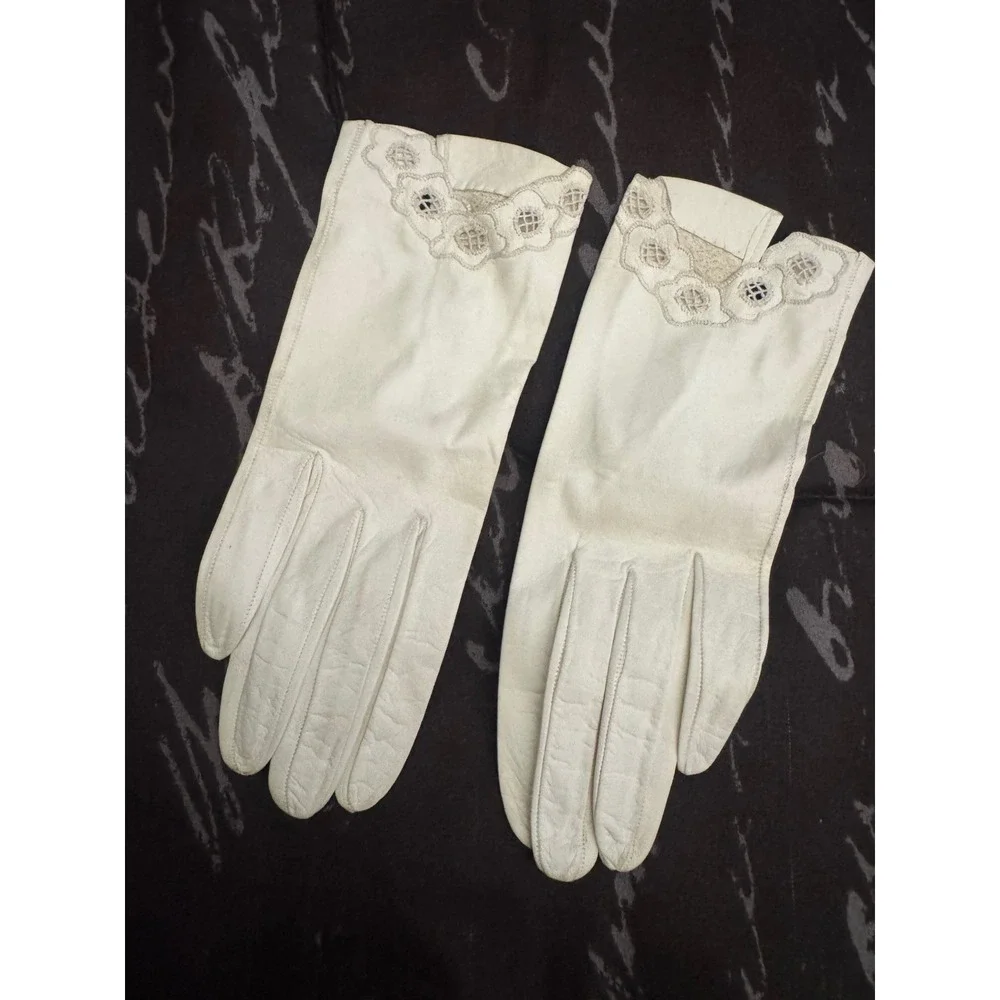 Vintage White Leather Dress Gloves Scalloped Lace Cutout Wrist Length Formal